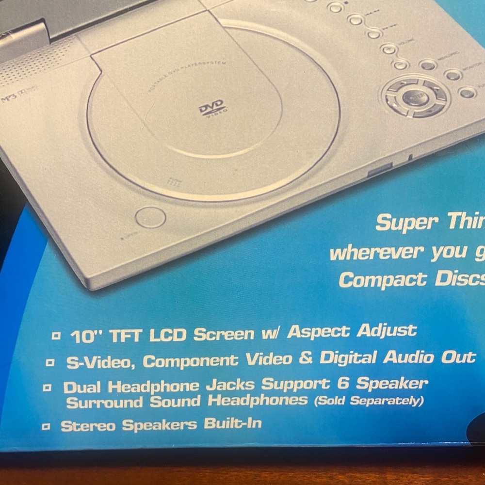 Cyberhome Portable DVD Player CH-LVD1010A All Complete MP3s 10’LCD screen New - Picture 10 of 15
